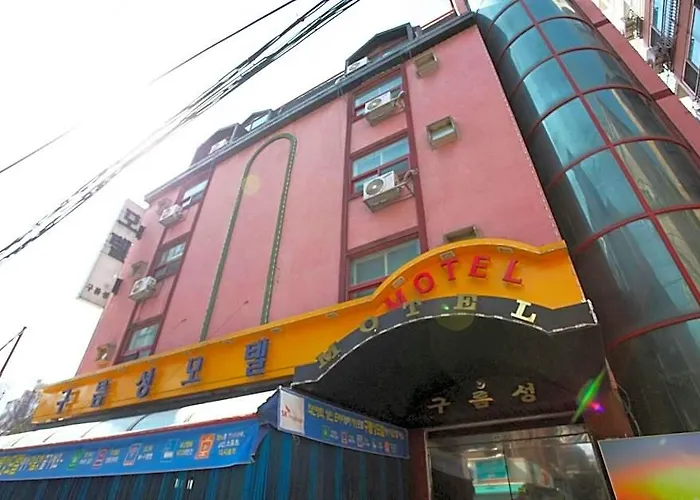 Hwagok Flower Hotel 2*