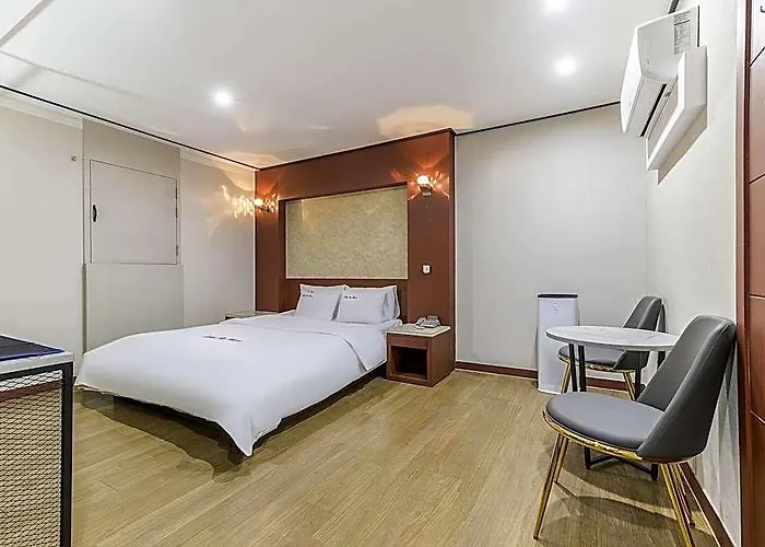 Hotel Hwagok Flower 2*