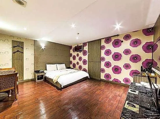 Hotel Hwagok Flower 2*
